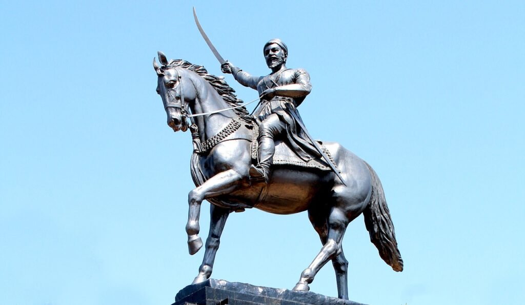 statue, maharaj, horse-2342792.jpg