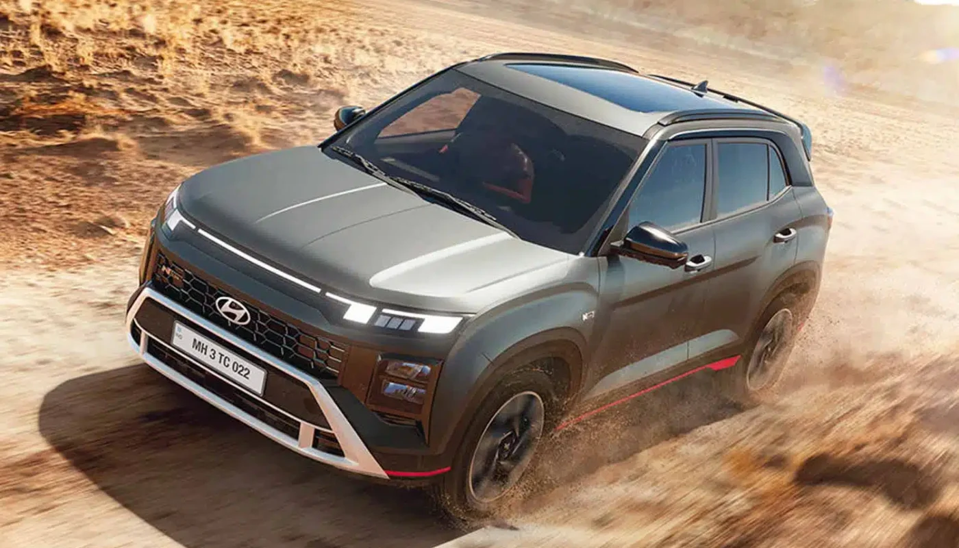 Side-by-side image of the Next-Gen Kia Seltos & Hyundai Creta Hybrid showcasing new hybrid SUV design Side-by-side image of the Next-Gen Kia Seltos & Hyundai Creta Hybrid showcasing new hybrid SUV design